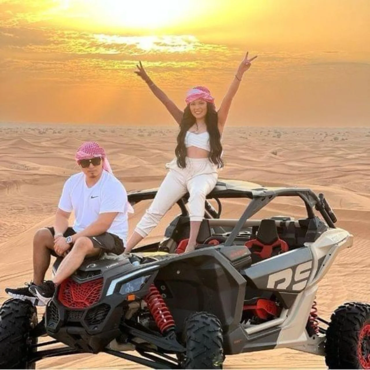 Your First Dune Buggy Tour in the Dubai desert
